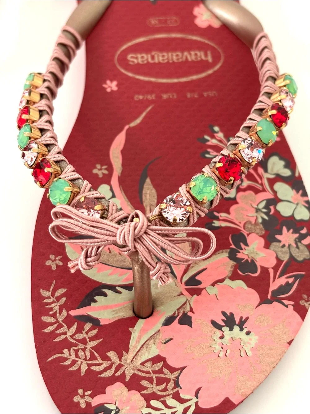 Havaianas Swarvoski Crystal Flip Flops NWT Sparkly Red Pink Green Luxury 7/8